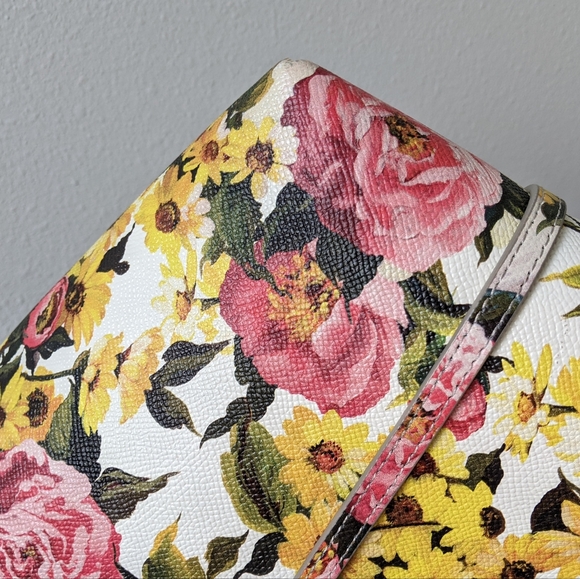 Dolce & Gabbana Floral Tote - Picture 11 of 14